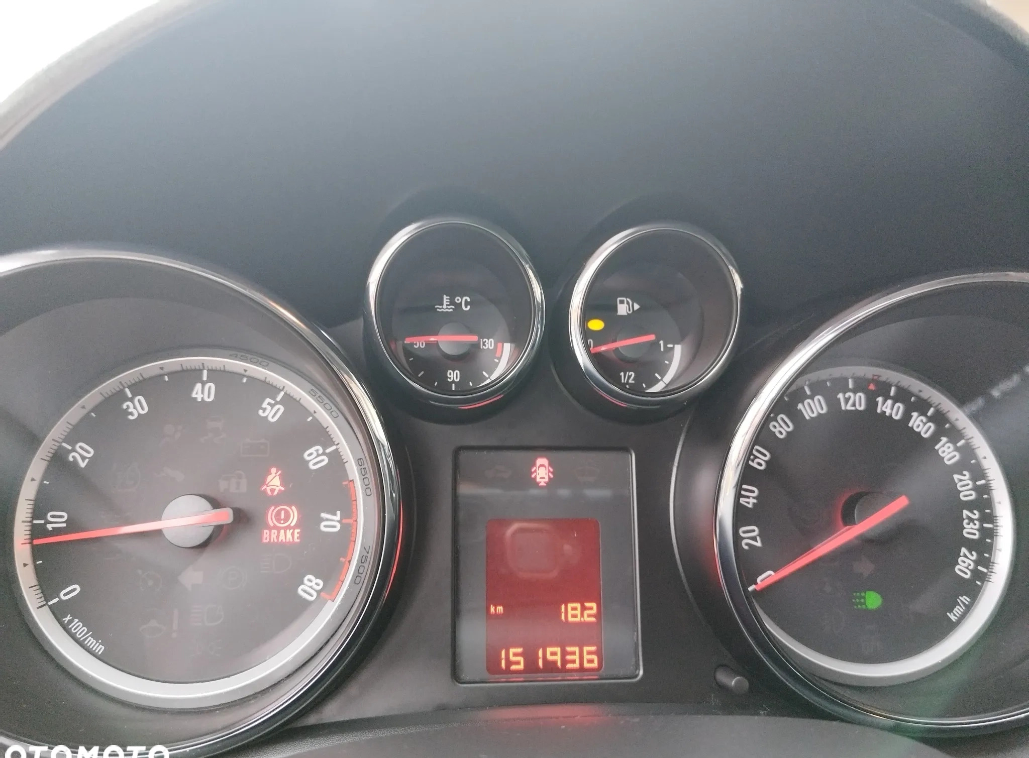 Opel Astra cena 23900 przebieg: 151000, rok produkcji 2010 z Praszka małe 436